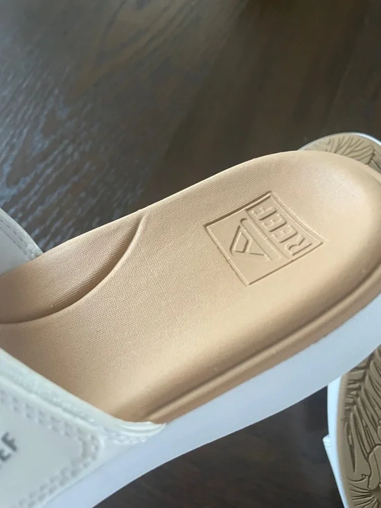 Reef Women’s White Double-Strap Slide Sandals with Tan Footbed - Picture 4 of 5